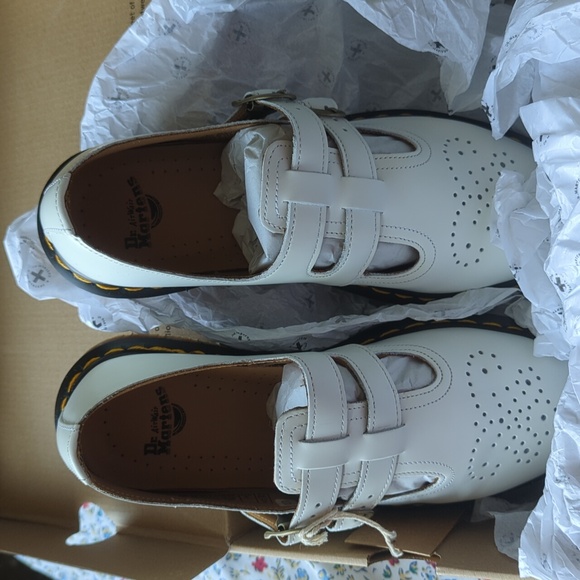 Doc Martens white Mary Janes (8065) - Picture 2 of 3